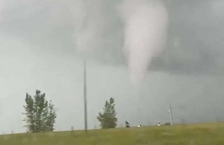 Tornado - Ontario